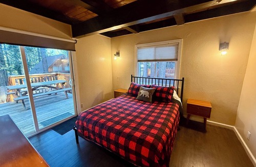 Country Club Estates Cabin | Pet Friendly A Frame in Tahoe