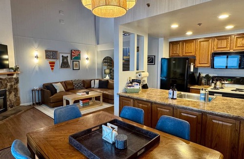 Tahoe Village Condo | Pet Friendly | Spa, Deck & Ski Access | Sleeps 10