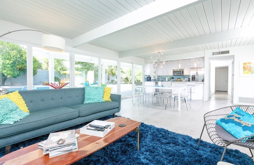 Sunmor House | Plaimor Paradise: Luxury Mid-Century Modern Resort