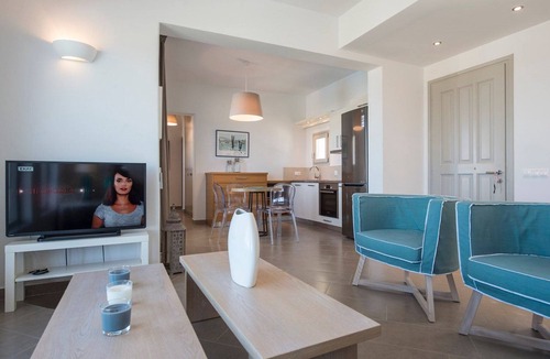 Parasporos Villa | Platinum Paros Villa | 3 Bedroom Villa | Amazing Sea Views &