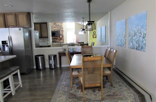 Plumas Eureka Estates Condo | Plumas Pines Golf Resort. Updated Condo on the 4th Fairway. EV charger on site.