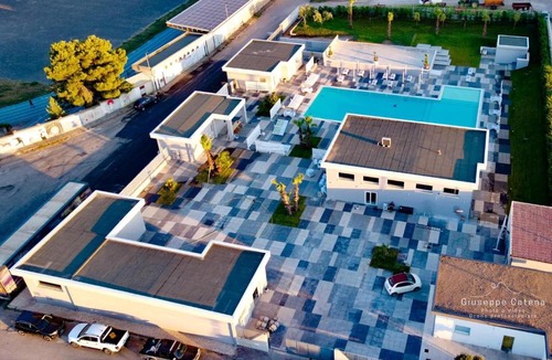 Irsina Bed & Breakfast | PoolSide