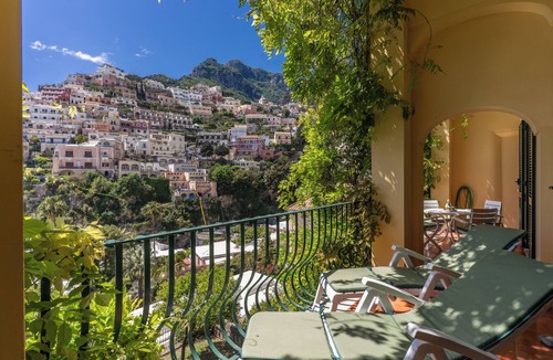 Positano City Centre House | Positano: Casa Leucosia. in a wonderful ancient villa,in the heart of Positano