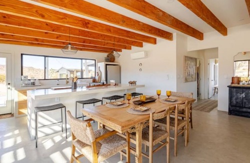 Yucca Valley House | Private Designer Desert Retreat 5 Acres Hot Tub Plunge Pool Stars