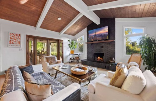 Meiners Oaks House | Private Estate: House + Cottage, Pool & Tennis