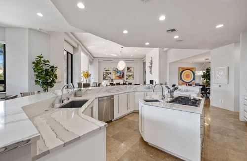 Rancho Mirage House | Private Haven in Gated Community | Modern Luxury | Ideal Location | Extended Stays Welcome