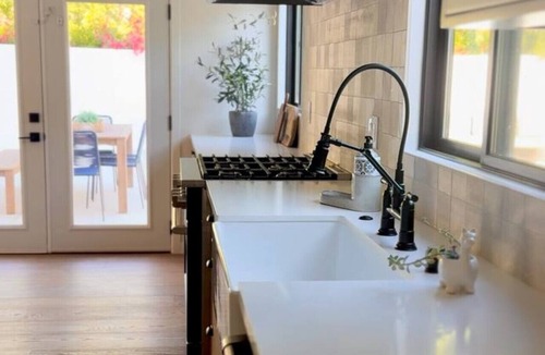 Meiners Oaks House | Private Ojai Hillside Retreat with Pool & Views