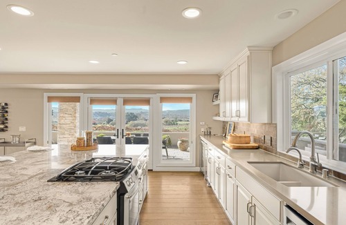 Atascadero House | Private Paso Robles Wine Estate w/Pool, Fire Pit & Vineyard Views