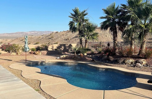 Sunridge Estates House | Private Pool Home minutes to Laughlin Casinos, Colorado river, Lake Mohave.