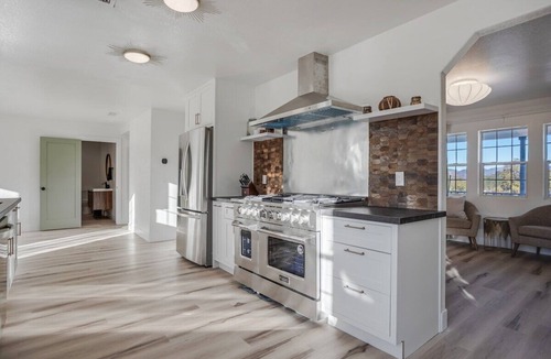 Valley Center Other | Private Spa Retreat: Saltwater Hot Tub, Pool, Spa Services, Chef, Yoga, 2 Homes