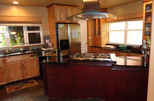 North Fork House | Private Yosemite Scenic by Way-Bass Lake View 5 acre-Up to10-Occupants