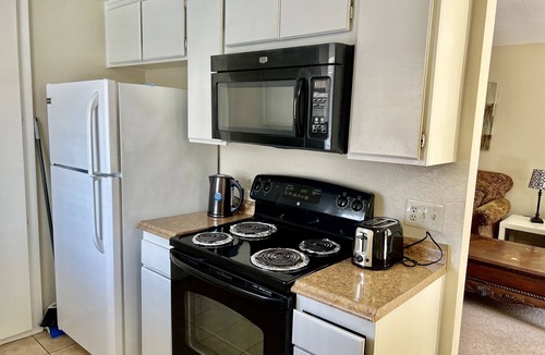 Hacienda Heights House | PROMO 15% WEEKLY/30% MONTHLY DISCOUNT Cozy Vacation TownHouse 3bds with 2 bath
