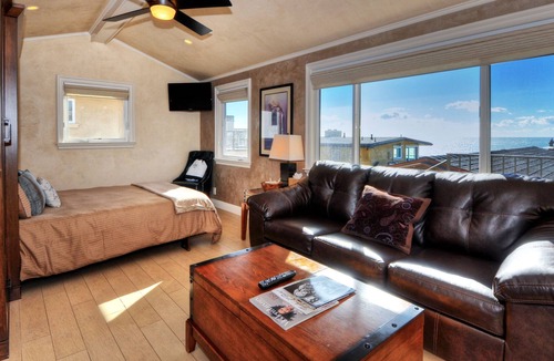 Laguna Beach Villa | Quaint Studio perfect for any getaway!