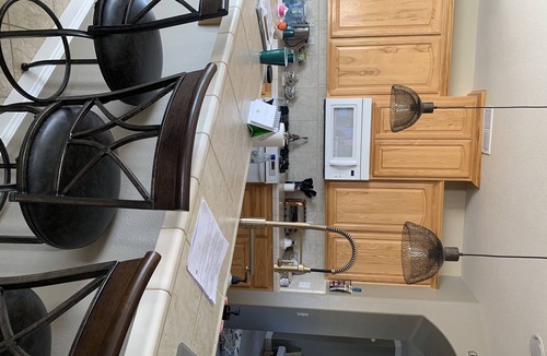 Redding Bed & Breakfast | Quaintly Queen Hideaway Close to Bethel & Mercy Hospital Private Room in House