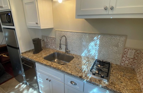 Watsonville Villa | Quiet 1-bedroom villa in welcoming of Watsonville perfect for relaxing getaway.