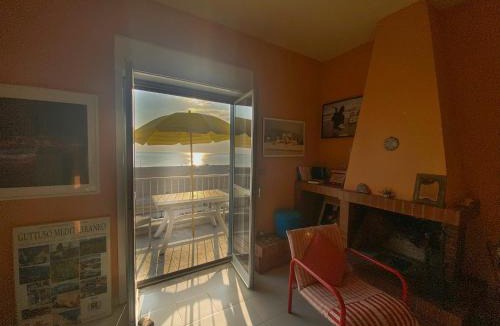 Marina di Schiavonea Apartment | Rainbow Seafront Apartment