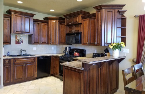 Castro Valley Villa | Rarely Available Executive 3BR/3BA Villa With Views