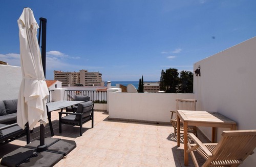 Torreblanca Ski Chalet | Ref 290: Townhouse with roof terrace ,pool sea view,& easy walk to the beach.