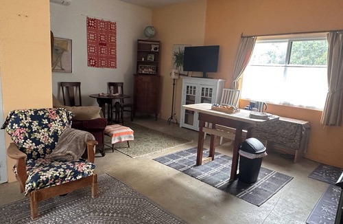 Three Rivers House | RETREAT RELAX EXPLORE and DISCOVER in comfort.