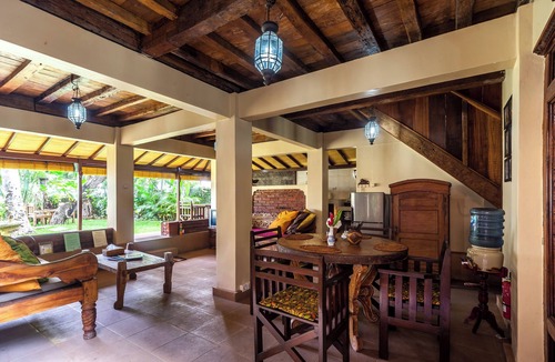 Lovina Villa | Romantic Joglo Villa Near Lovina Beach & Center