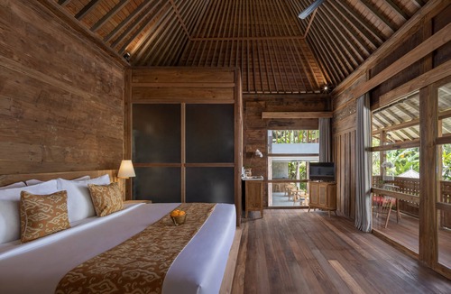 Lodtunduh Resort | RUMAH KAYU RESORT