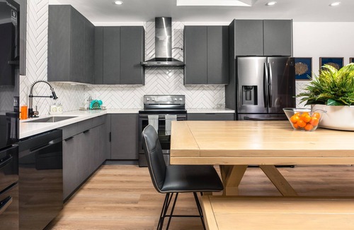 Carlsbad Villa | San Diego’s newest luxury 4 bedroom rental home in the heart of Carlsbad. 5 star