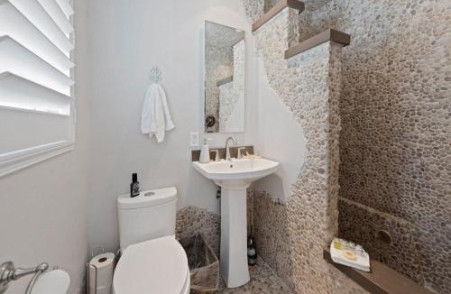Del Cerro House | SDSU Beach Cottage