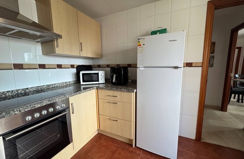 Estepona Apartment | Sea View private parking. multi language TV SKY/BT Walk to Beach/Old Town/Port