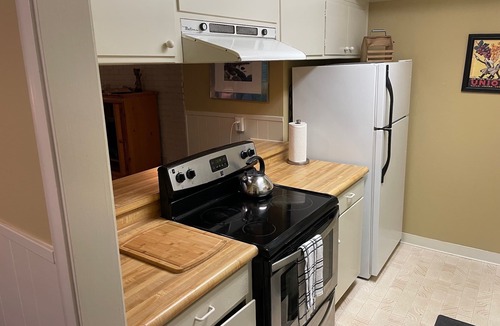 South Lake Tahoe Condo | Seasonal Ski Rental 1 mile from Heavenly California Lodge
