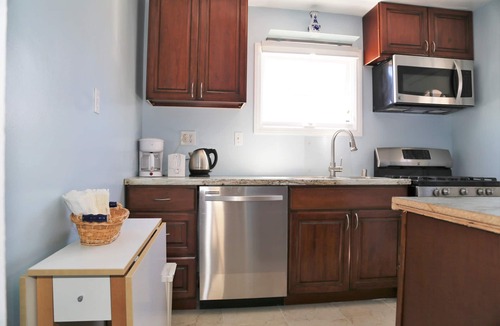 Laguna Beach House | Secluded Garden Oasis w/Sauna Steps to Main Beach - BEST LOCATION 2B