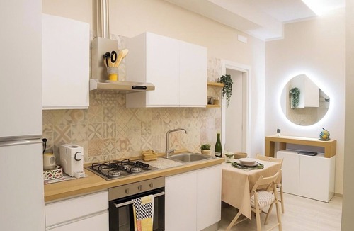 Mercato San Severino House | Severino Sweet Home: cozy downtown vacation home for couples and families.