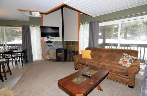 Mammoth Lakes Apartment | Sierra Park Villas 65