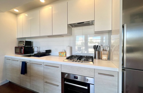 Cathedral Hill Condo | Sleek and Modern Condo in heart of Hayes Valley