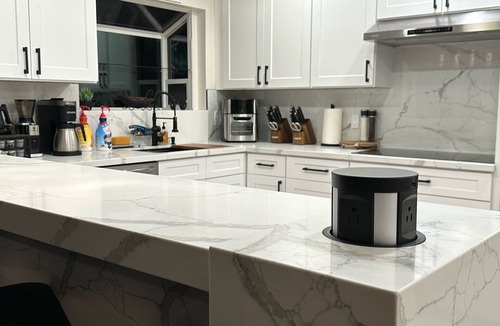 Lakeside Villa | Sleeps 50+ NEW Luxury Private Resort with Pool Golf Arcade Spa Playground Poker