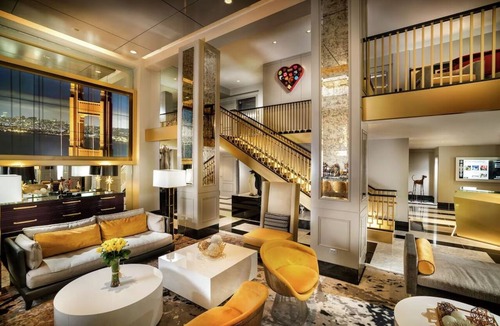 Theater District Hotel | Sophisticated San Francisco Room Steps Away from Union Square
