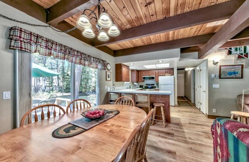 Tahoe Paradise Cabin | South Lake Tahoe Family Cabin Near Echo Lake Sierra at Tahoe and Meyers