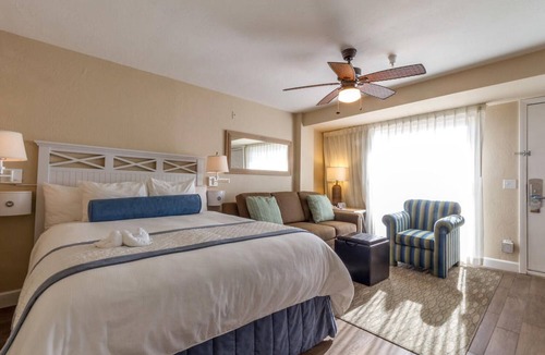 Townsite Resort | Southern California Beach Club Oceanside California 1BR Sleeps 4