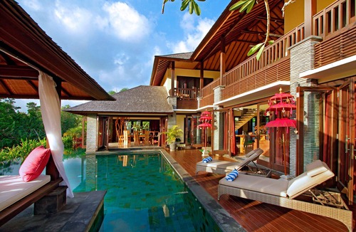Tumbak Bayuh Villa | Spacious 4 Bedrooms in Canggu Near Echo Beach
