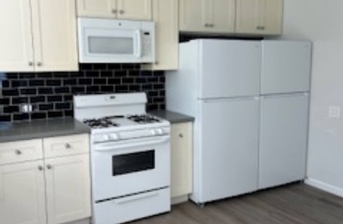 Santa Clara House | Spacious 5-Bedroom Retreat Near Levi’s Stadium – No Hidden Fees