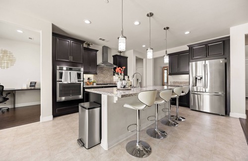 Mira Loma House | Spacious 5BR 4BA House in Jurupa Valley/BBQ Grill