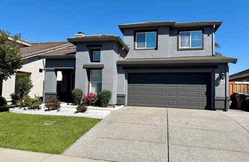 North Natomas House | Spacious Modern 4BR Home-Family-Friendly Stay, Near Airport