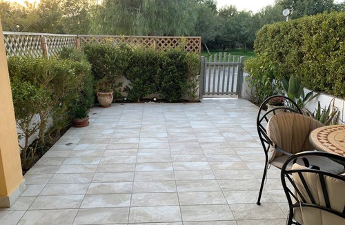 Pizzo Apartment | Spacious, modern ground floor apartment, private patio and garden, mosquito nets