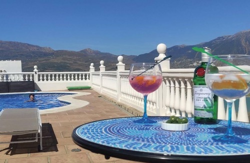 Los Romanes Villa | Spacious villa with private pool, stunning views and easy access