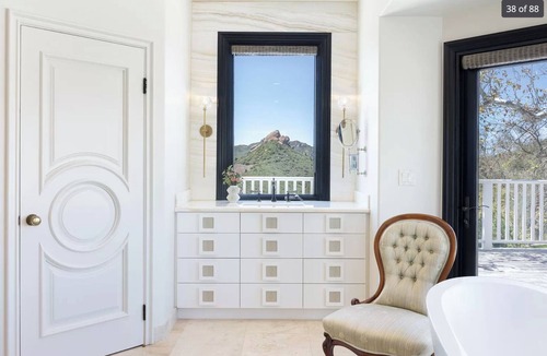 Malibu Villa | Spectacular Mountain & Vineyard View Estate in the Malibu Wine Trail