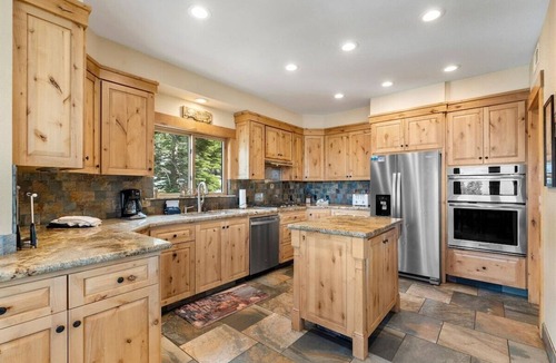 Tahoe Village House | Stage Coach Run | 5-Bedroom Stateline Retreat with Private Hot Tub, Game Room, and Home Theater