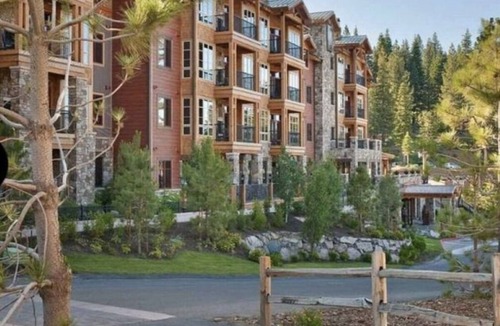 Truckee Villa | Start 2026 at Northstar California Resort/Ski in Ski out/3br Villa/Jan 1-8 2026