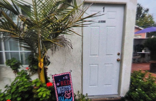 Downey Apartment | “Stay a Night or a Month – Your Home Away from Home