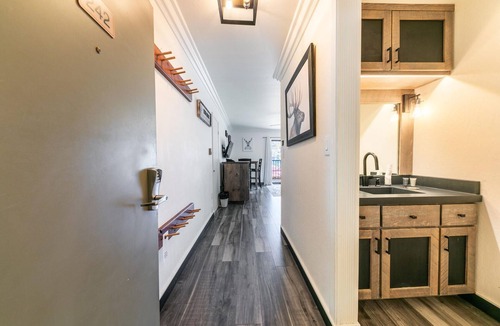 Truckee Condo | Striking King Studio w/Partial Lake View #242 at Donner Lake Village