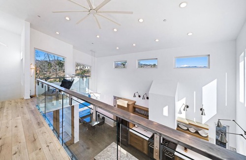Redding House | Stunning 4-Bedroom Mountain Home