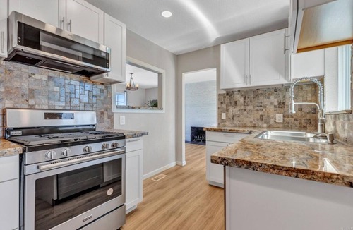 Vallejo House | Stunning Bay Views in Safe Neighborhood